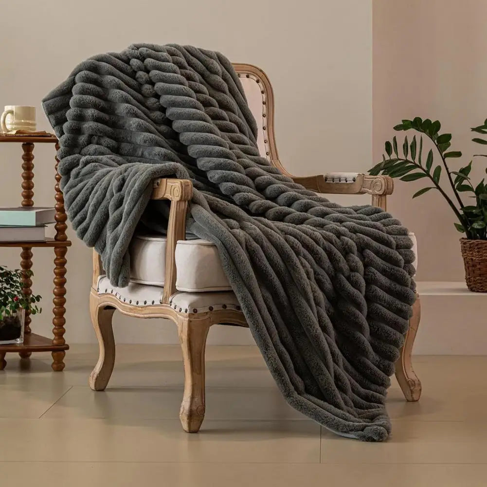 Double-Sided Fleece Blanket Luxurious Throw Blanket Cozy Double-Sided Plush Striped Flannel Blanket for Home Travel for Office